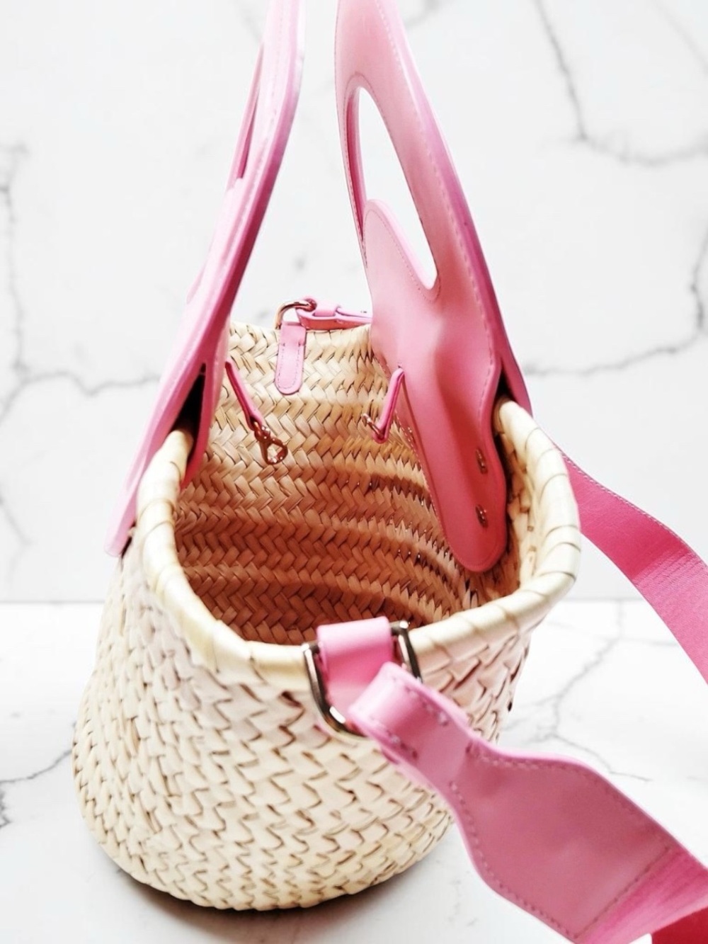 Christian Louboutin Loubishore Pink Leather Straw Basket Tote Bag Strap - Picture 4 of 10